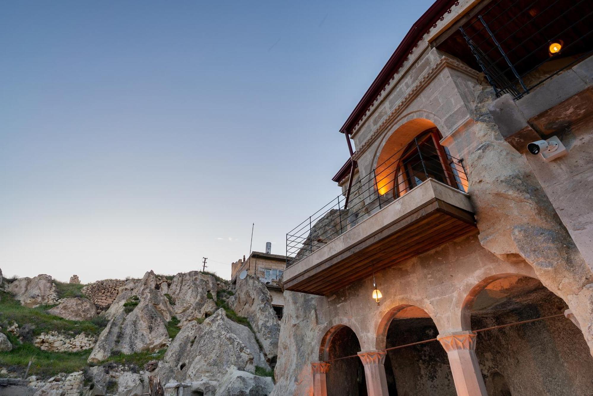 فندق Cappadocia Inans Cave & Swimming Pool Hot نفسهير المظهر الخارجي الصورة