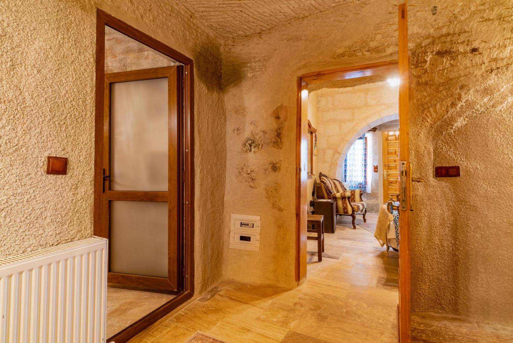 فندق Cappadocia Inans Cave & Swimming Pool Hot نفسهير المظهر الخارجي الصورة